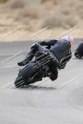 media/Dec-17-2022-SoCal Trackdays (Sat) [[224abd9271]]/Turn 10 Backside (120pm)/